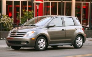 Scion xA 2003 года